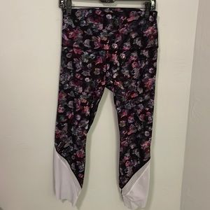 Lululemon Florish Floral Crops